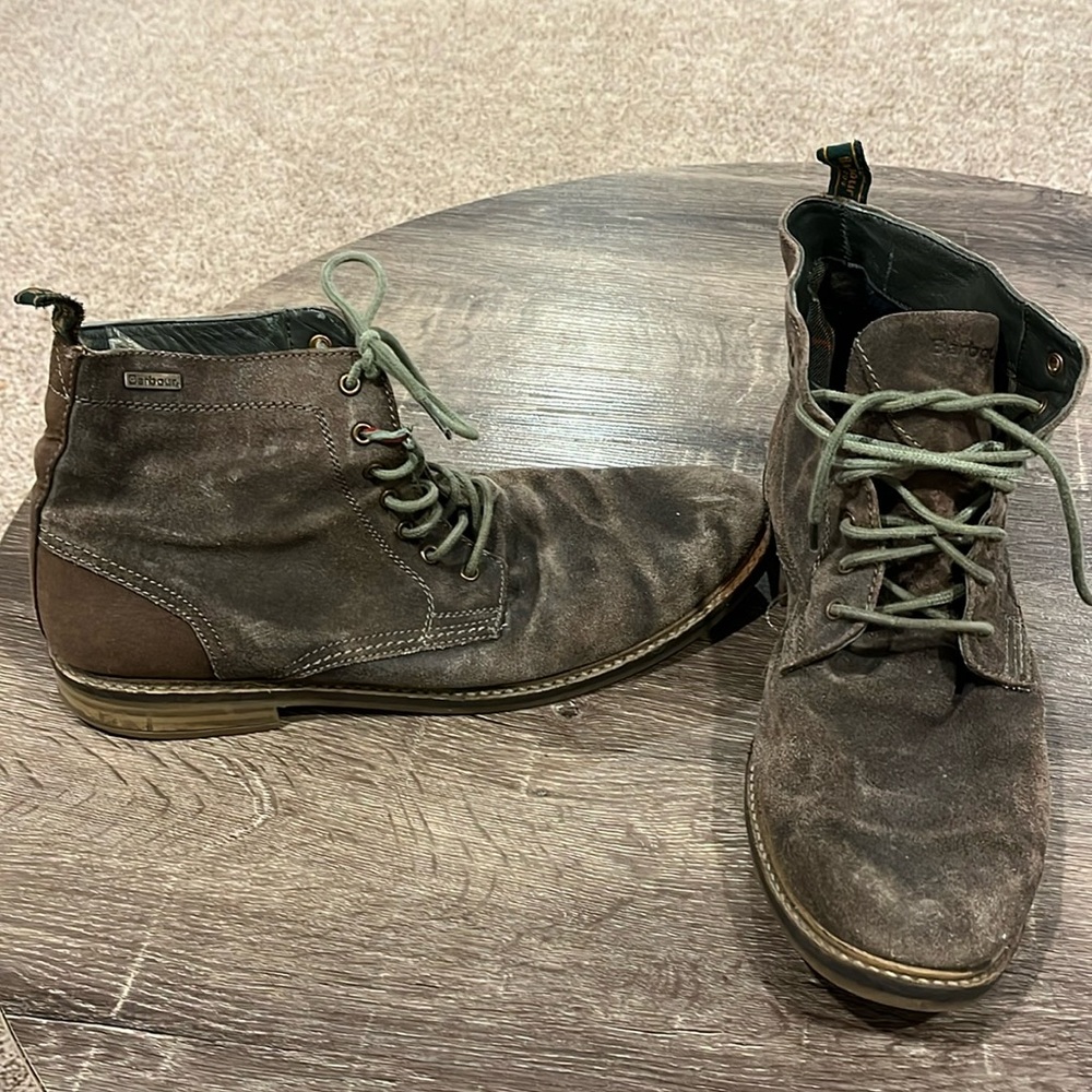 Barbour brown suede distressed men’s boot size 11 GUC